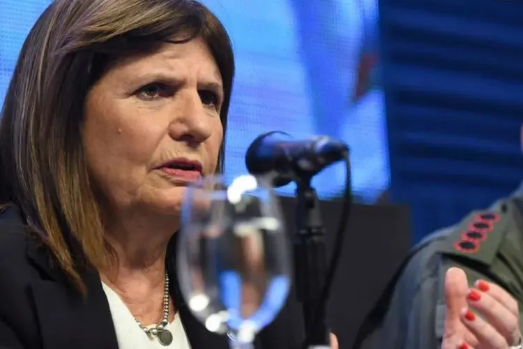 El PO denunció a Patricia Bullrich por “coacción y abuso de la autoridad”